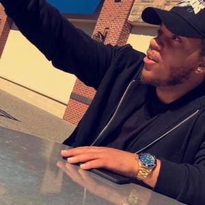 Meet your Posher, Chris